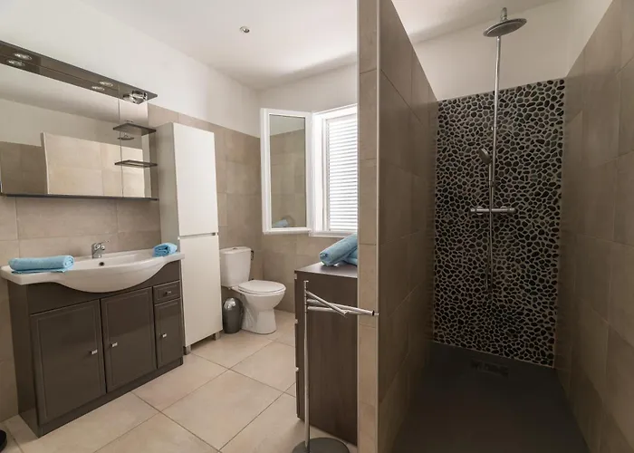 Superbe T3 En , Entree Sud De Bastia *